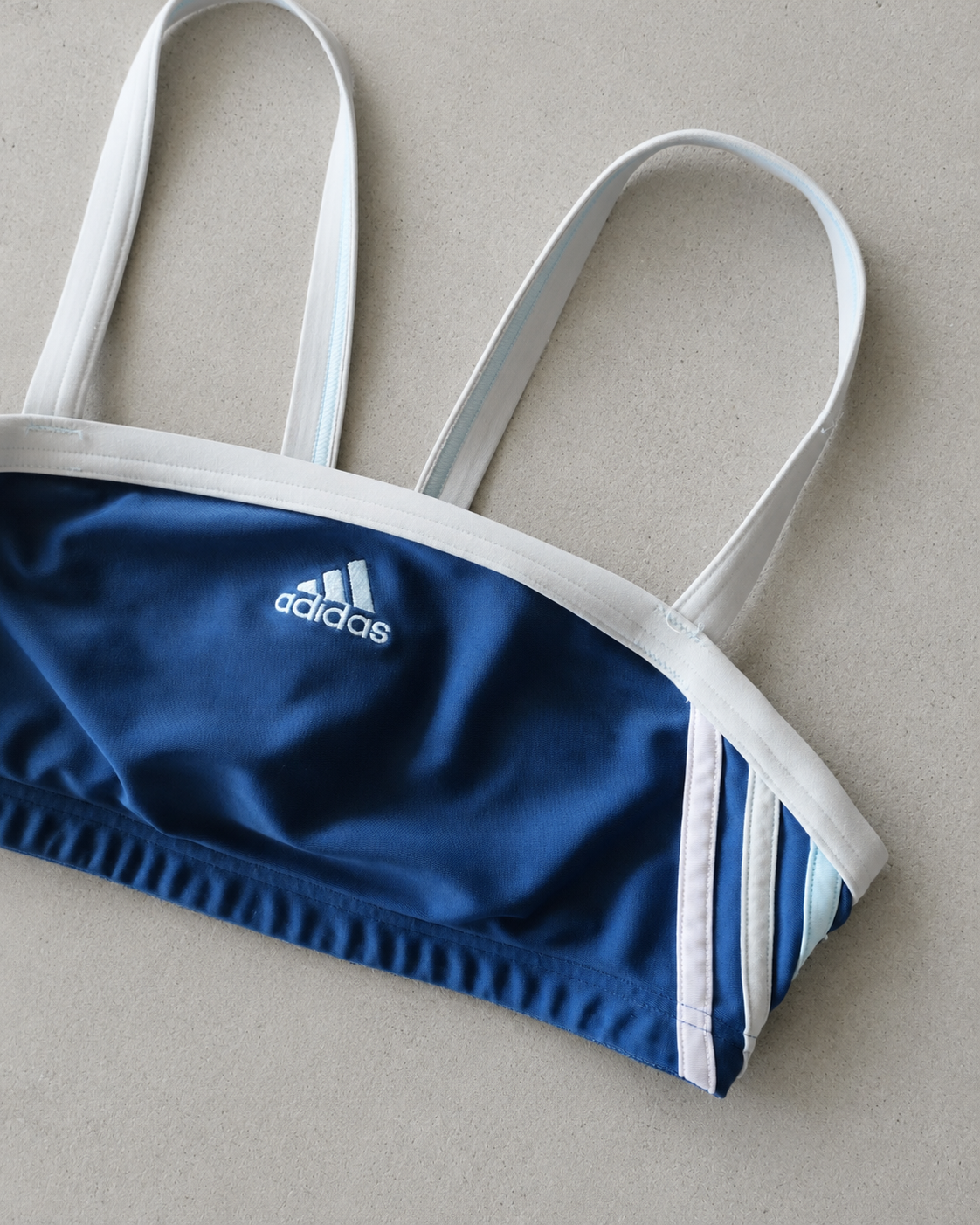 TRUE VINTAGE ADIDAS SPORTS BRA - 6
