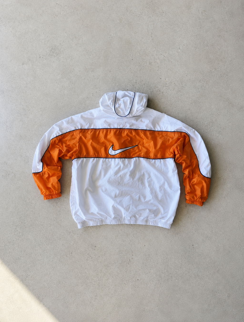 Y2K NIKE WINDBREAKER - L