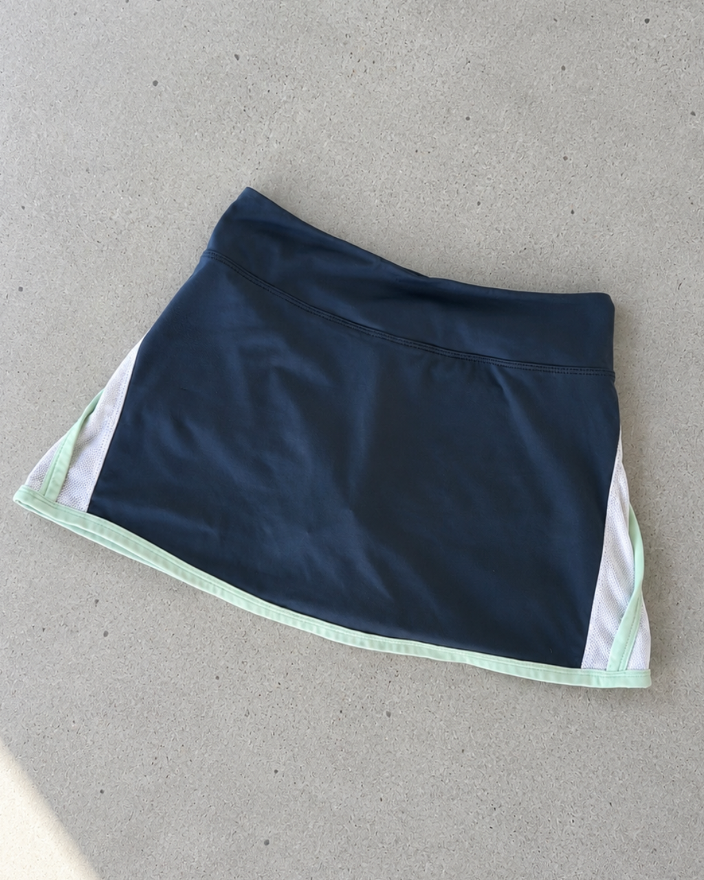 Y2K NIKE SKORT - XS
