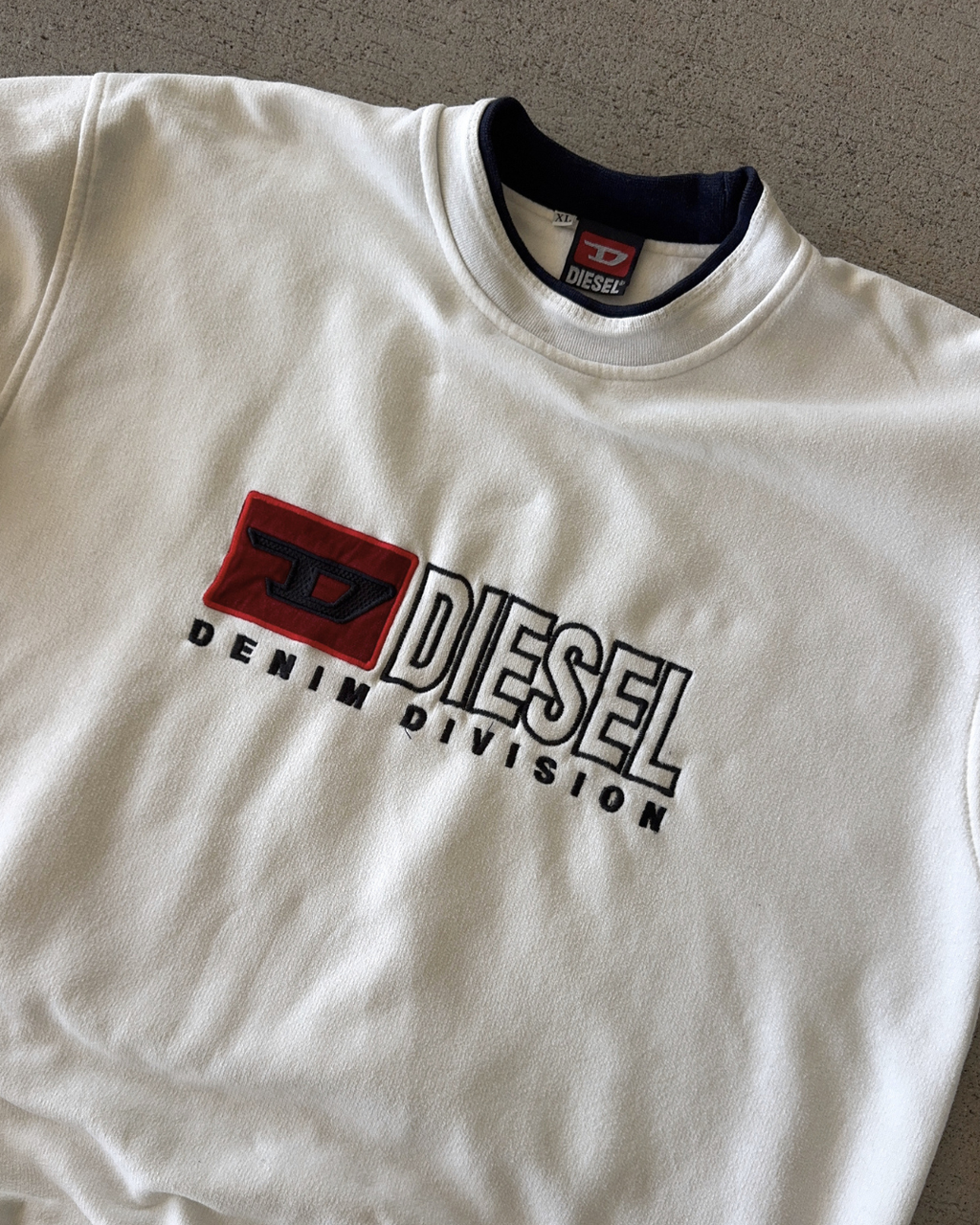 TRUE VINTAGE DIESEL JUMPER - 6-8