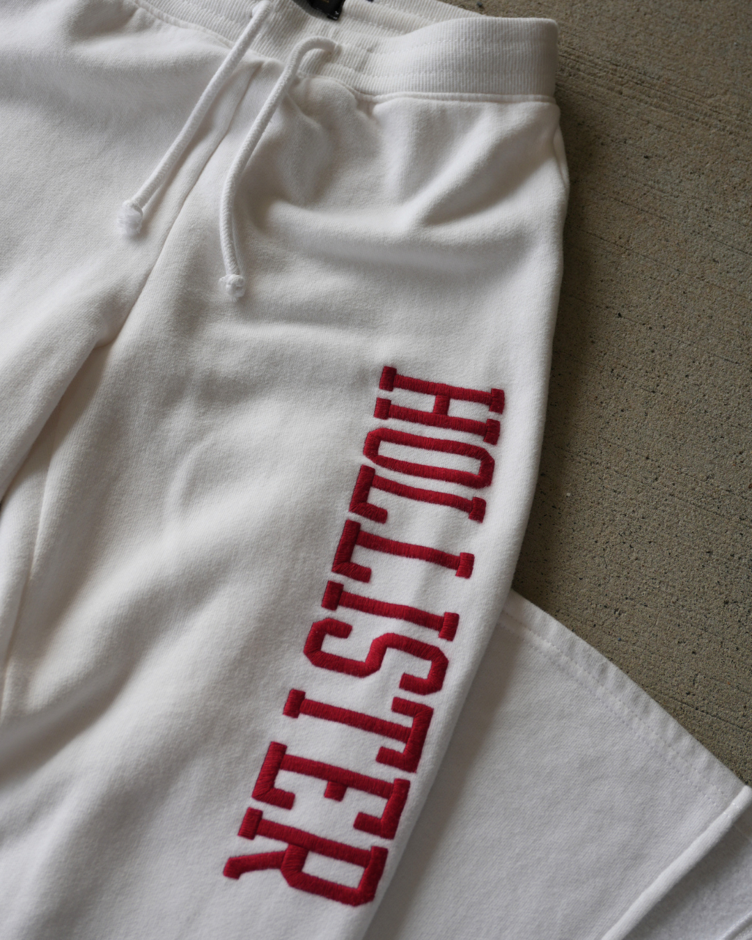 00s HOLLISTER SWEATPANTS - XXS