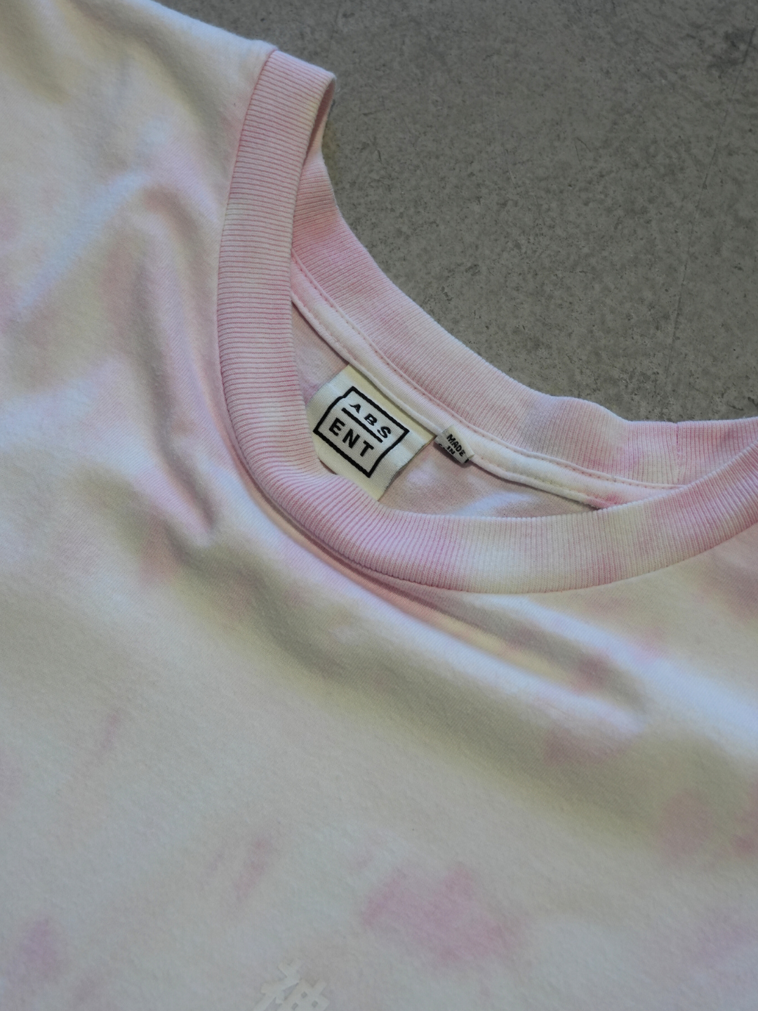 ABSENT PINK TEE - M