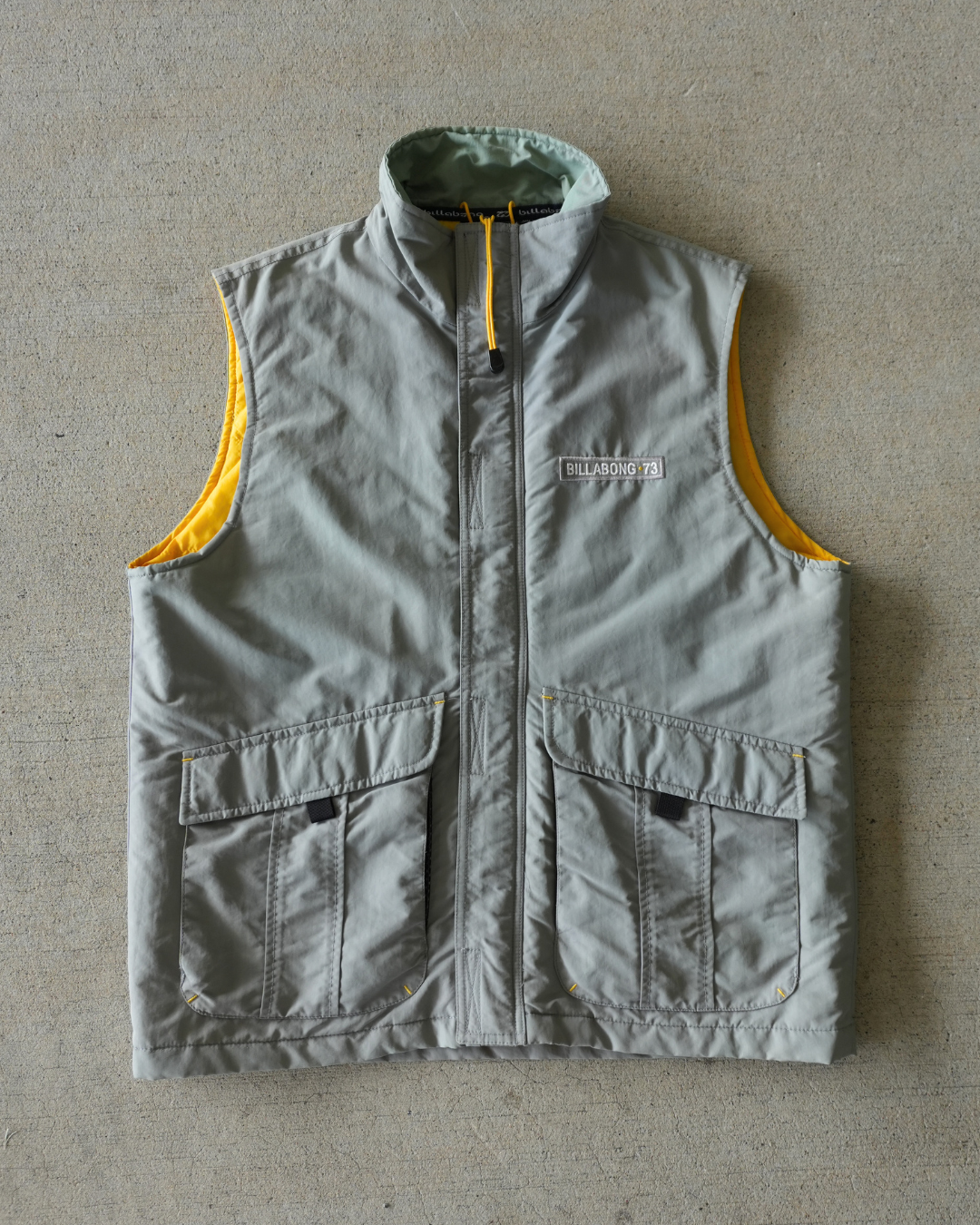 00s BILLABONG VEST - L