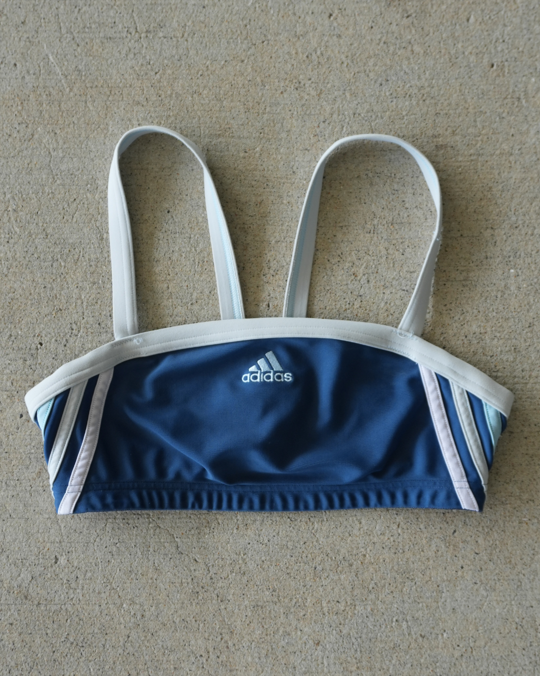 TRUE VINTAGE ADIDAS SPORTS BRA - 6