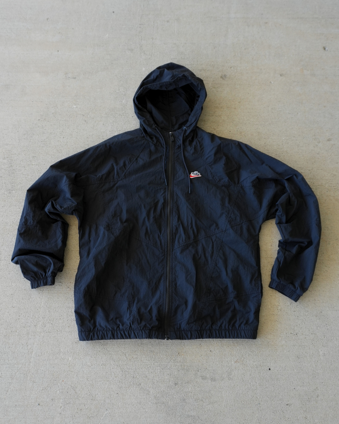 NIKE WINDBREAKER JACKET - S