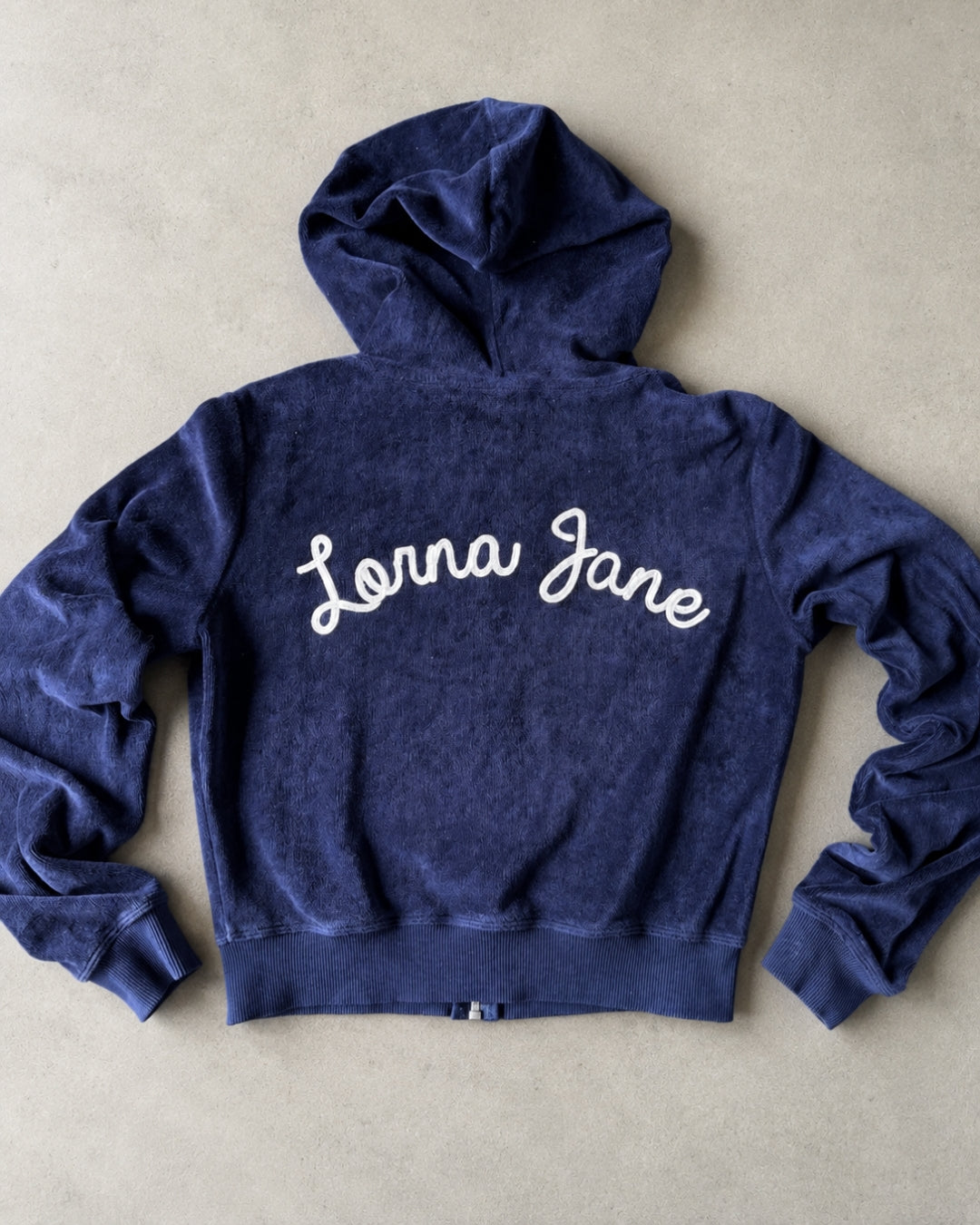Y2K LORNA JANE CROPPED HOODIE