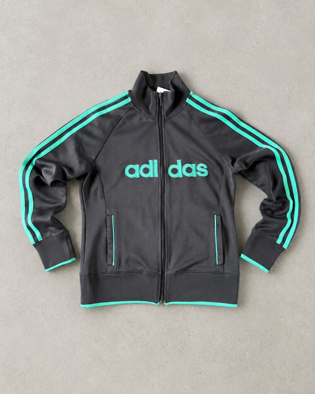 Y2K ADIDAS ZIP UP JACKET - 6-8